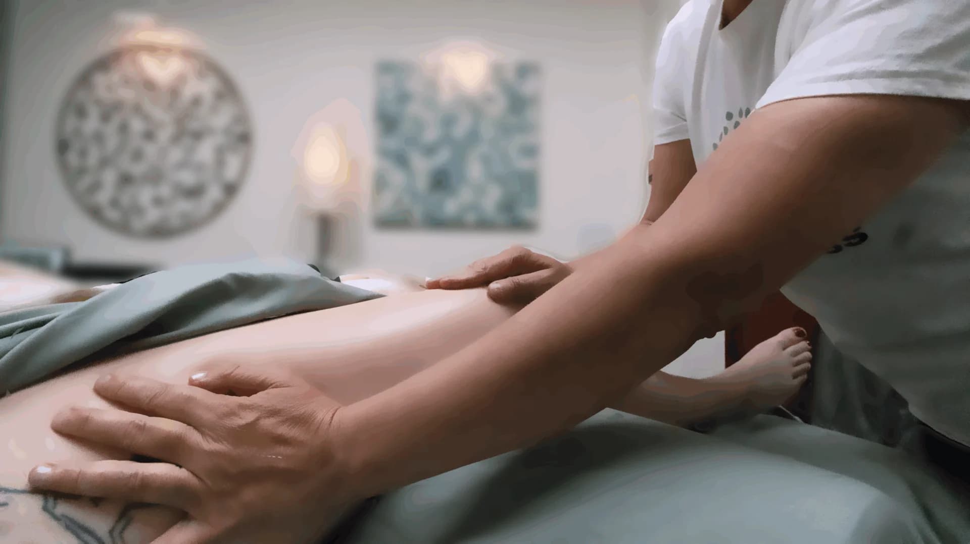 Massage therapy session at Lumi Wellness